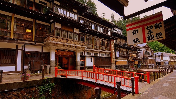 银山温泉|在千与千寻的世界中游走