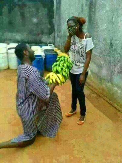 香蕉求婚,情人節