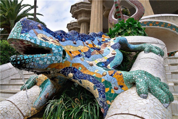西班牙必遊 奎爾公園 Park Guell Travelliker 愛遊人