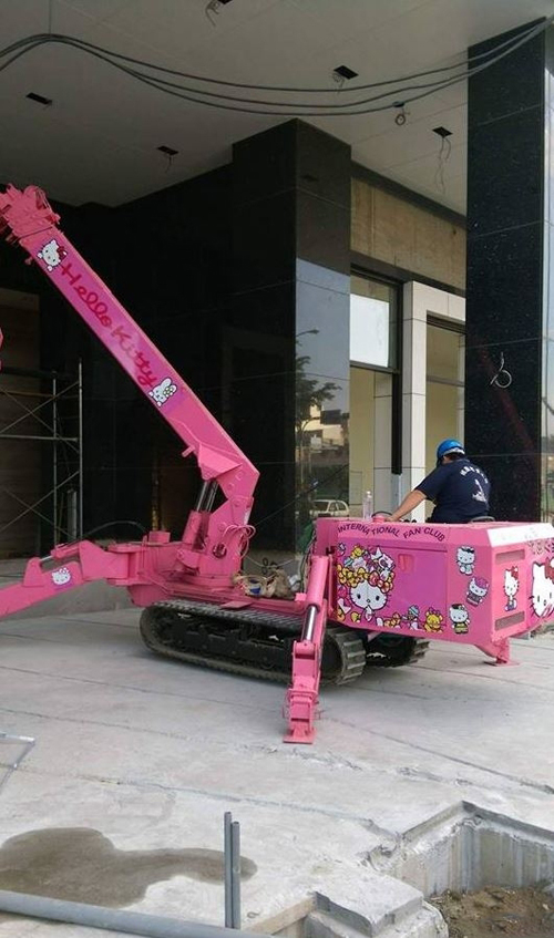 Hello Kitty吊車