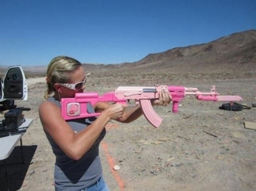 Hello Kitty AK47