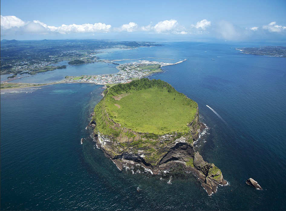 城山日出峰