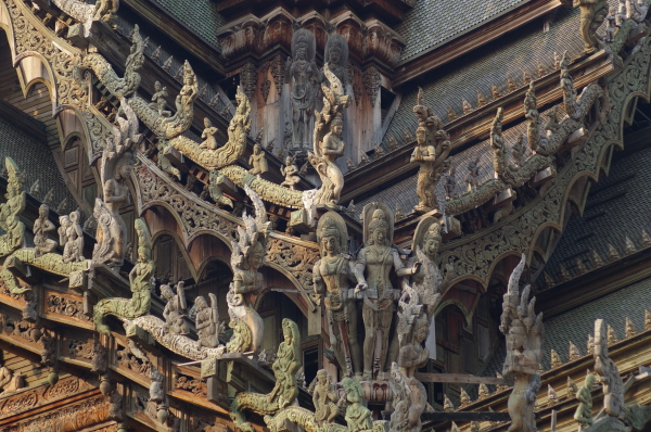 泰國芭堤雅真理寺