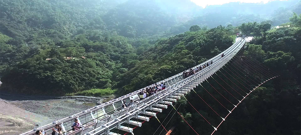 全台最長吊橋,山川琉璃吊橋